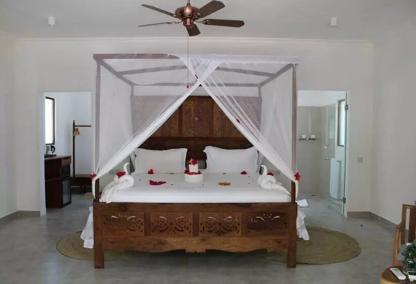 ホテル Kivuli Beach Resort Paje