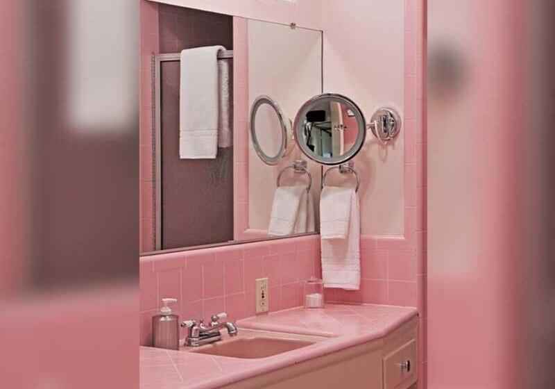 בית מלון כפרי Orbit In  21 And Over