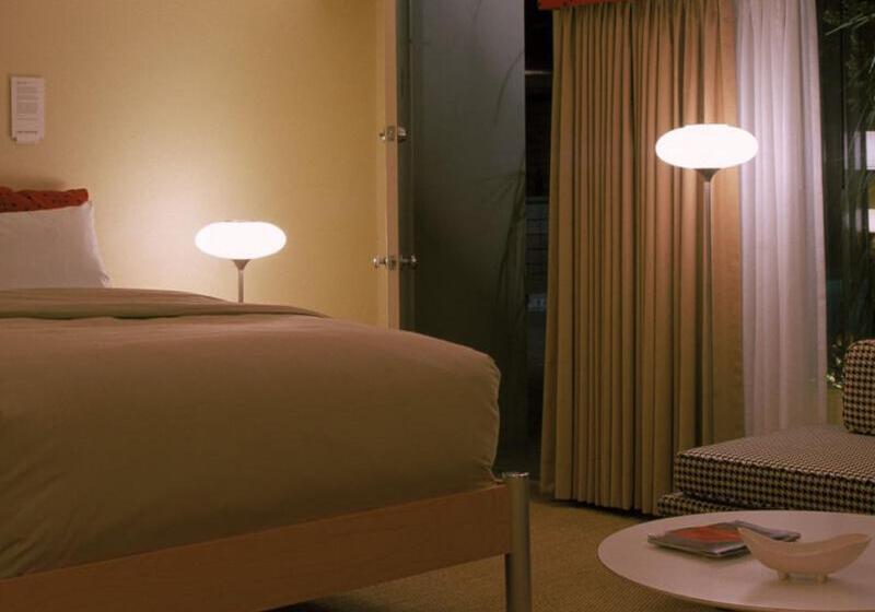 בית מלון כפרי Orbit In  21 And Over