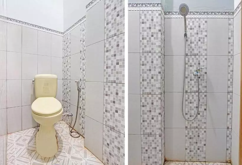 Hotelli Oyo 91960 Fariza House Syariah