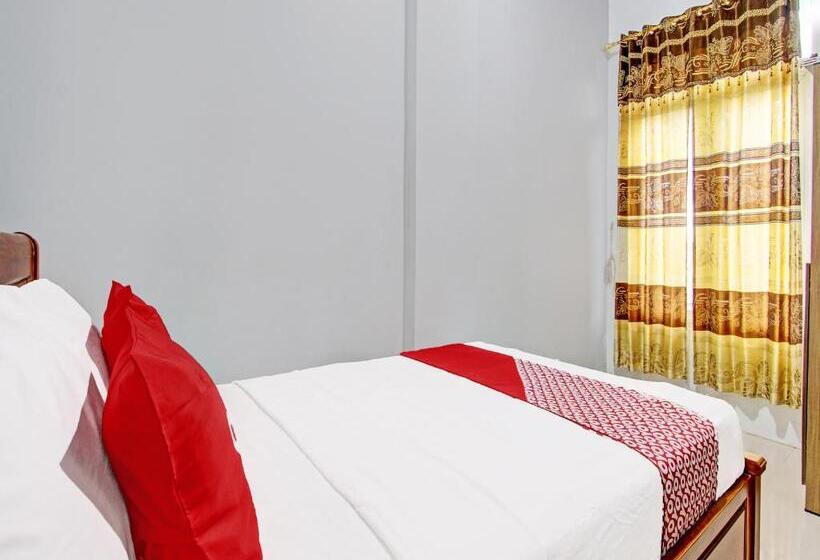 ホテル Oyo 91960 Fariza House Syariah