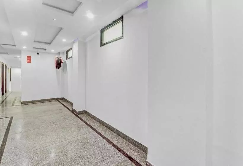Hotelli Oyo Flagship 80462  Vintage House