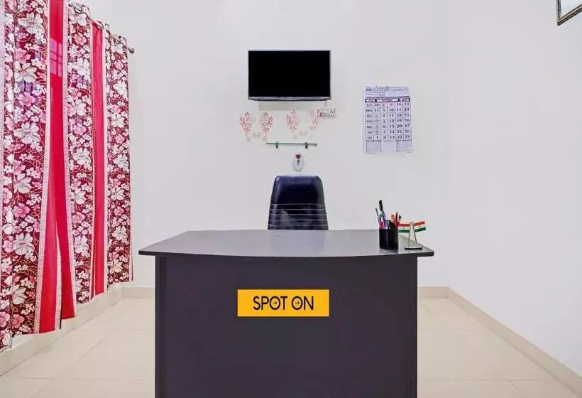 ホテル Spot On Ganga Pg And Home Stay