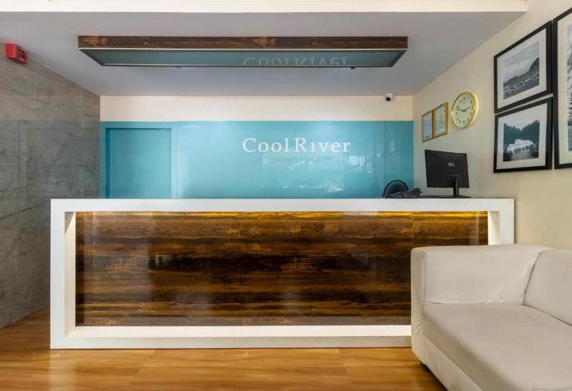 هتل Treebo Cool River