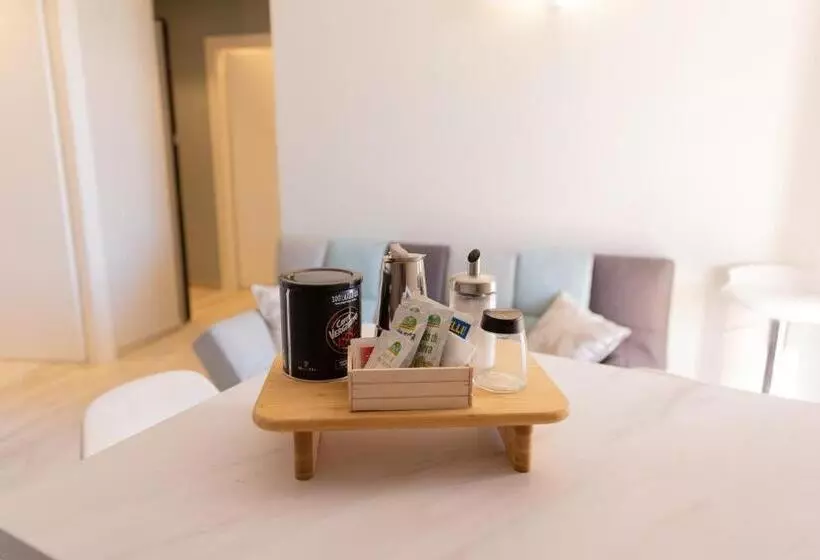 ペンション Buonvivere House