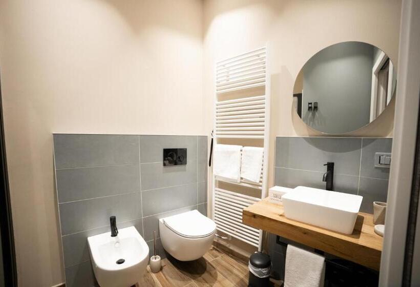 Пансион Buonvivere House