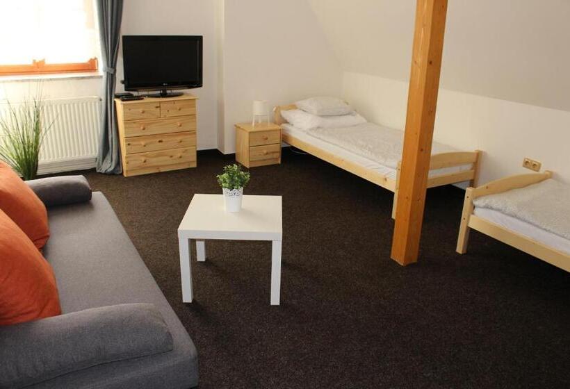 膳宿费 Hostinec A Penzion Staré Nádraží