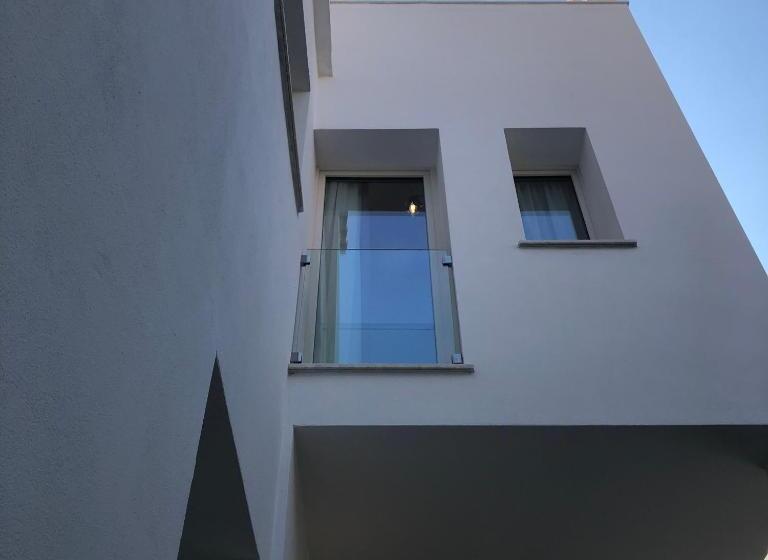 پانسیون Lungomare Rooms