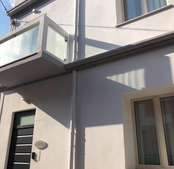 پانسیون Lungomare Rooms