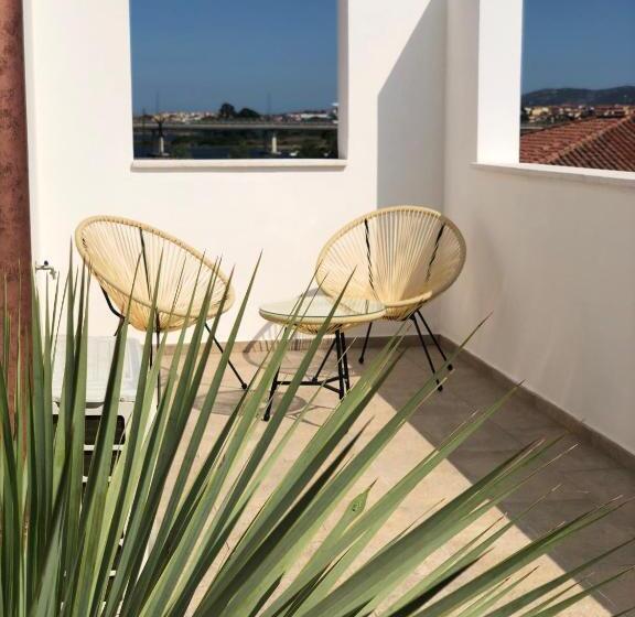 پانسیون Lungomare Rooms