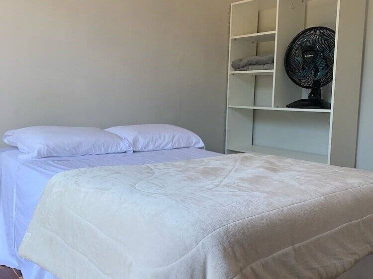 Pensió Pousada Hostel Dodora