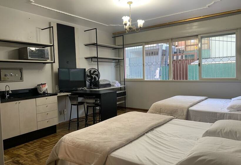 Pensió Pousada Hostel Dodora