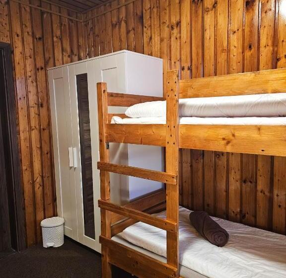 Пансион Schronisko Gościniec Równica