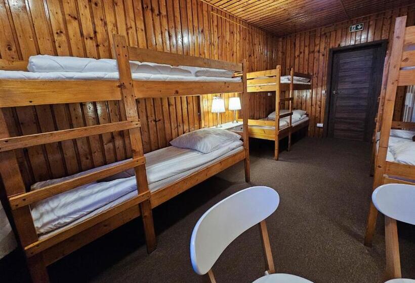 Пансион Schronisko Gościniec Równica