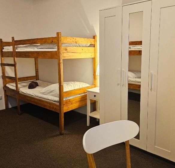 Пансион Schronisko Gościniec Równica