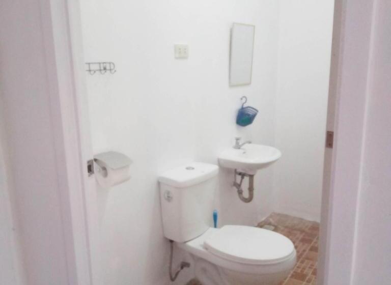 Resort Scott Camotes Beach House