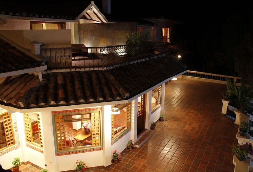 Uzhupud Garden Hotel & Lodge