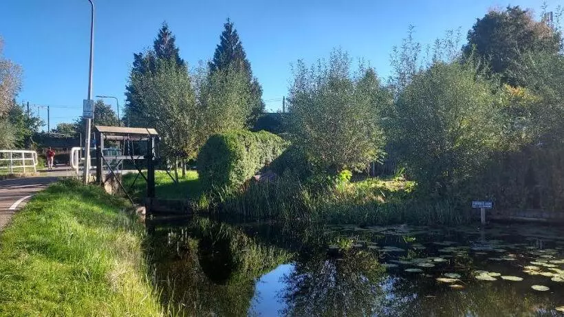 تختخواب و صبحانه B En B Sluisje 1818