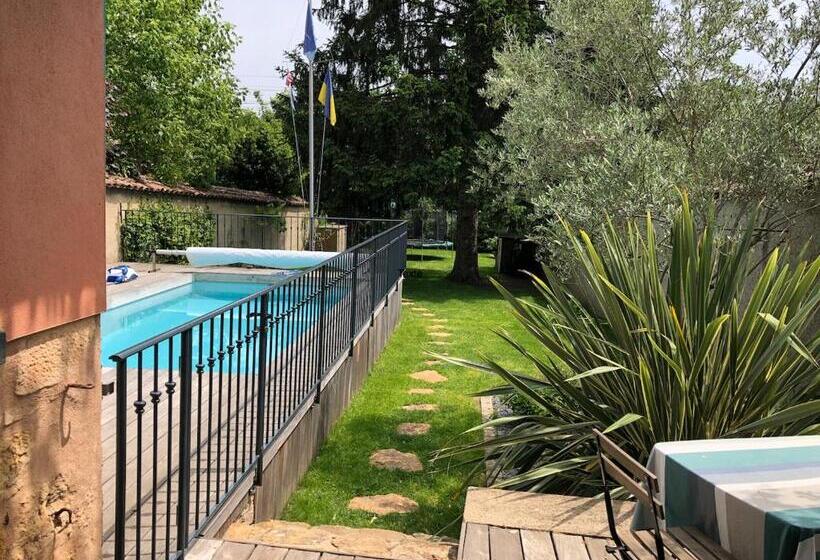 צימר Chambre Et Petit Déjeuner à Collonges Au Mont D Or