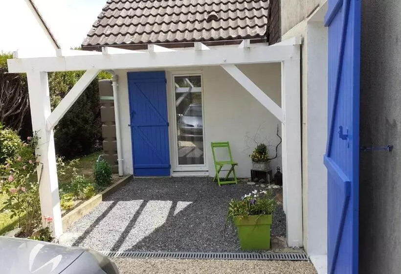 Aamiaismajoitus (B&B) Les Oiseaux Chambre D Hôtes