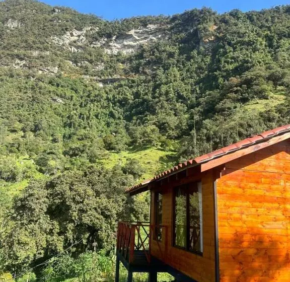 ベッドアンドブレックファースト Rincón Entre Piedras Cabaña Entre Montañas