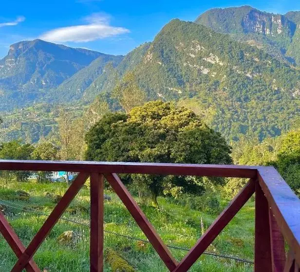 ベッドアンドブレックファースト Rincón Entre Piedras Cabaña Entre Montañas