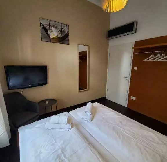 Aamiaismajoitus (B&B) Treestyle Superior Rooms