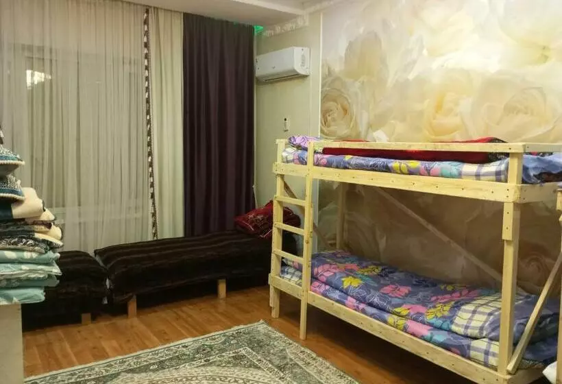 Garden Hotel And Hostel