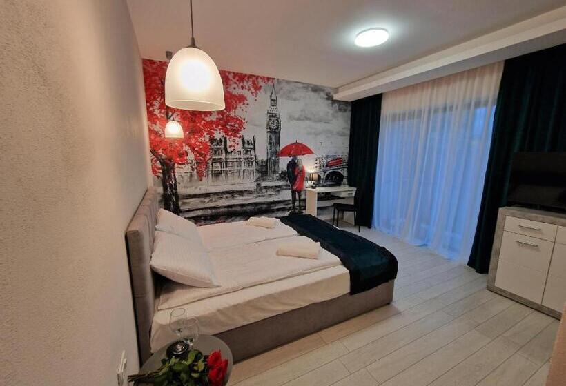 هتل Art S Luxury Boutique