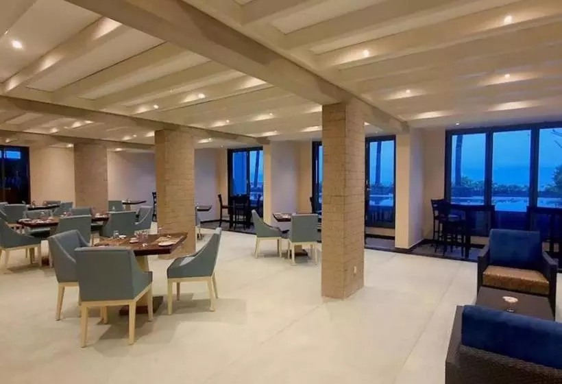 ホテル Earl S Regent Negombo