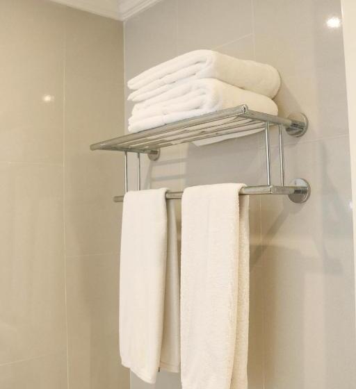 호텔 Earl S Regent Negombo