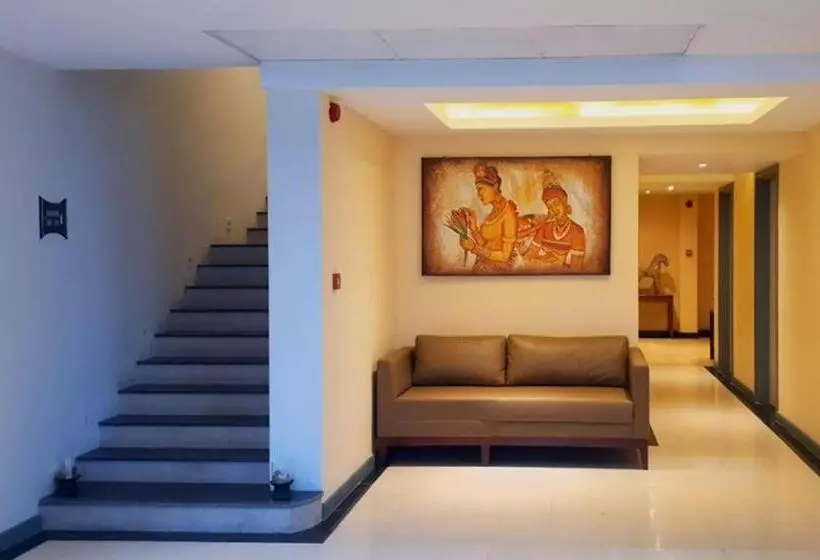 ホテル Earl S Regent Negombo