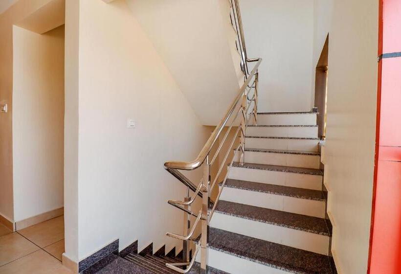 Fabhotel Green Park Residency Nr Manipal Hospital