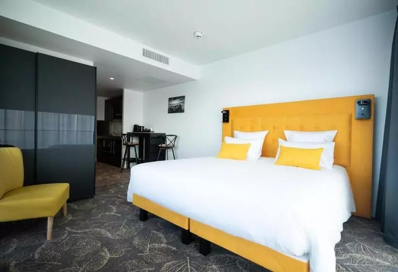 هتل Le Barracuda & Spa, Centre Port, Pieds Dans L Eau, Vue Mer