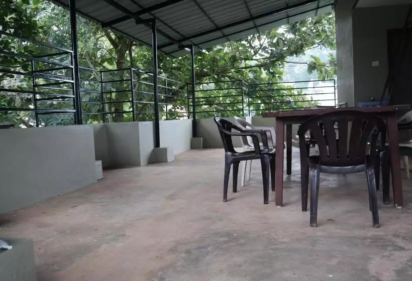 ホテル Nakshatra Resort