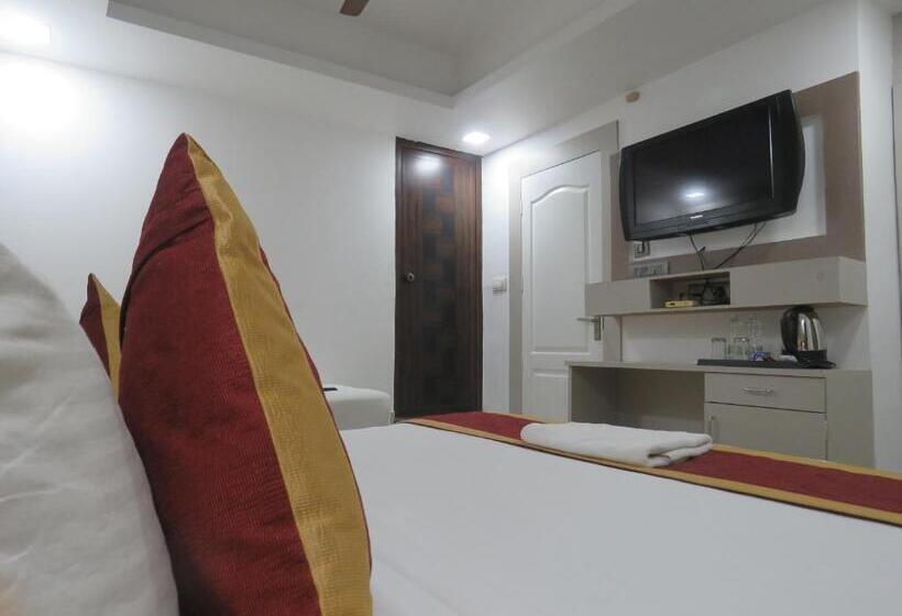 فندق Reegate Inn Near South Railway Station