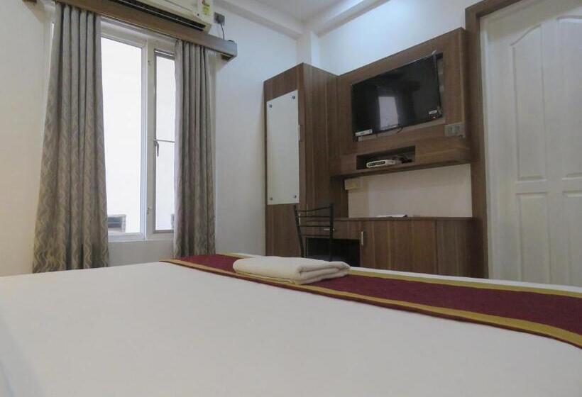 فندق Reegate Inn Near South Railway Station