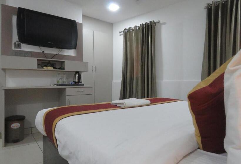 فندق Reegate Inn Near South Railway Station