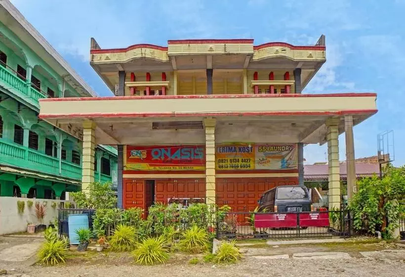 ホテル Spot On 91966 Onasis Syariah Inn