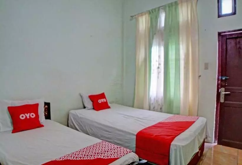 ホテル Spot On 91966 Onasis Syariah Inn