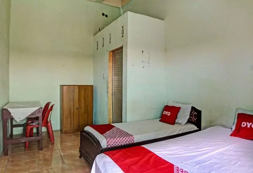 ホテル Spot On 91966 Onasis Syariah Inn