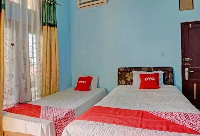 ホテル Spot On 91966 Onasis Syariah Inn