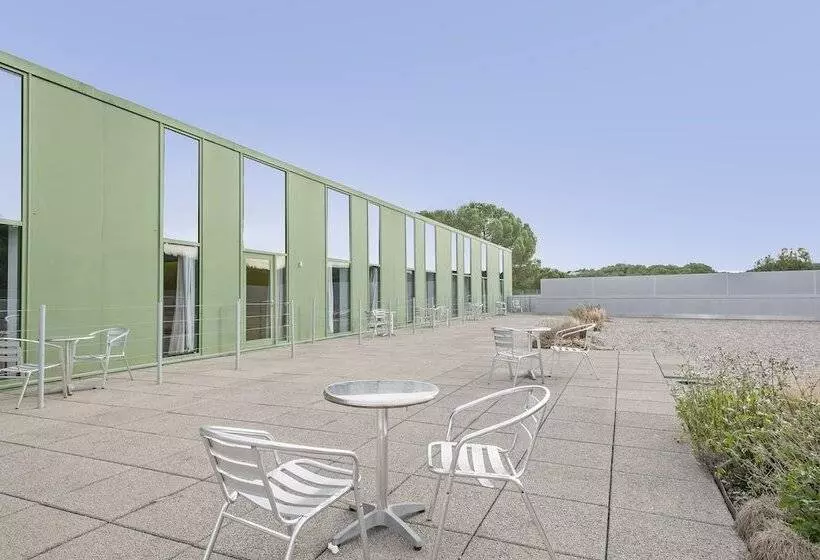 Les Begues Apartments