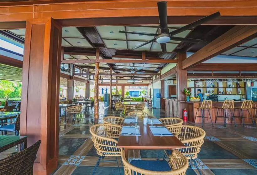 Ora Beach Resort