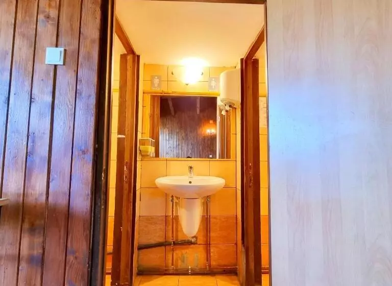 ペンション Casa Cu Brazi