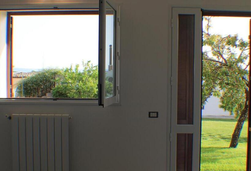 Panzió Room In Guest Room   Superb Double Room In A Farmhouse