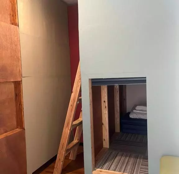 هاستل Islandhonu