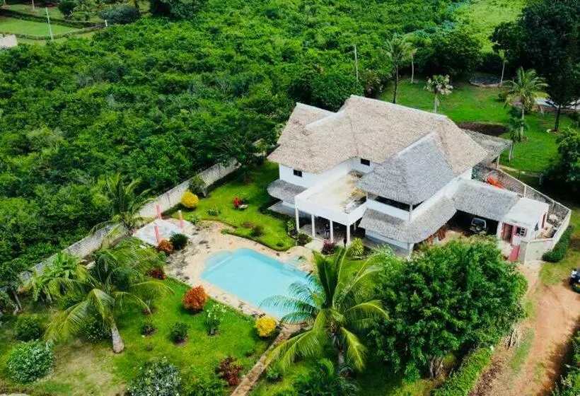 تختخواب و صبحانه Fabio S House