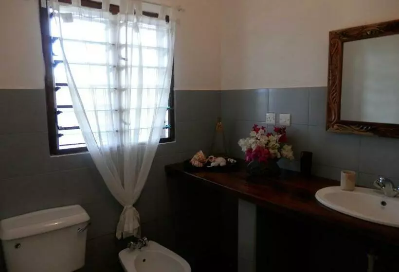تختخواب و صبحانه Fabio S House