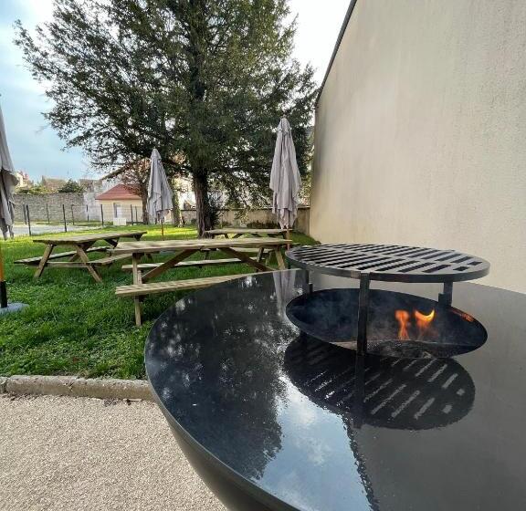 住宿加早餐  Gite Du Prieuré